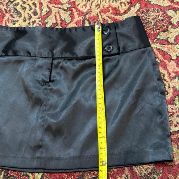 Y2k Charlotte Russe mini skirt - Picture 5 of 6